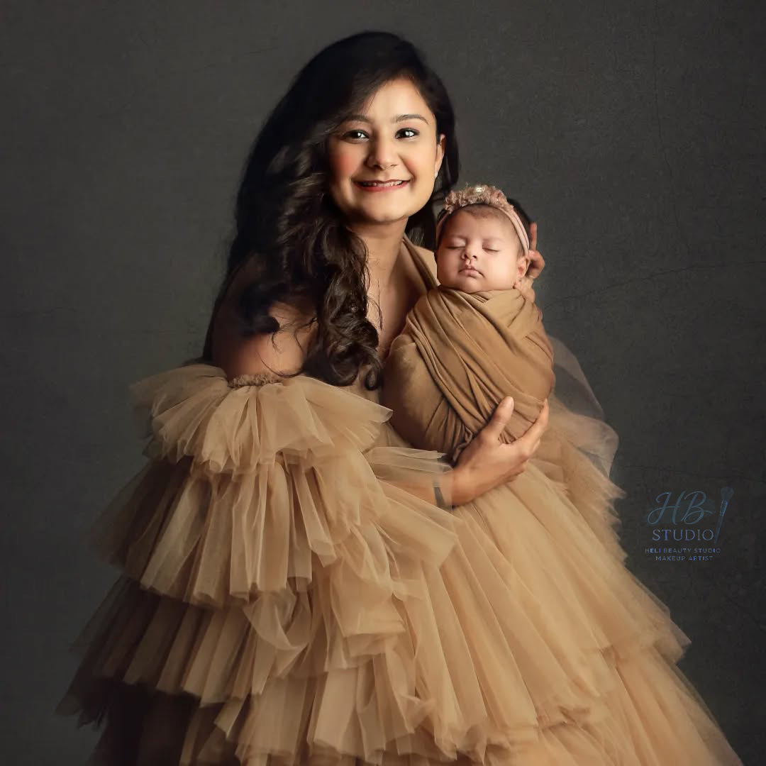 pre wedding shoot makeup artist Ahmedabad HD photoshoot look